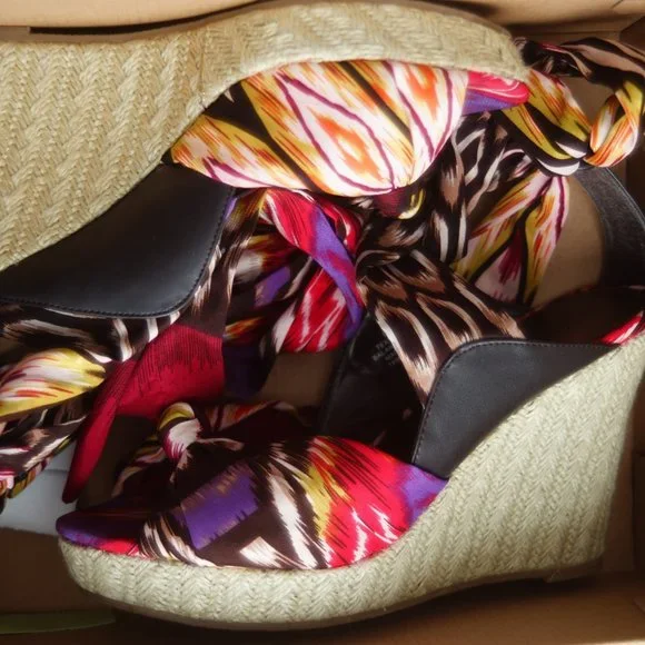 Diane ANA Heel - Picture 4 of 7